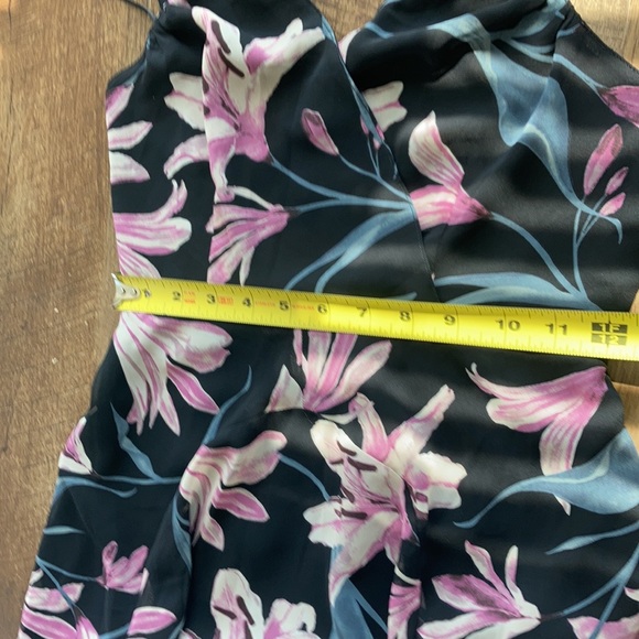 Astr Lily Floral Strappy Criss Cross Maxi Dress - Picture 7 of 9